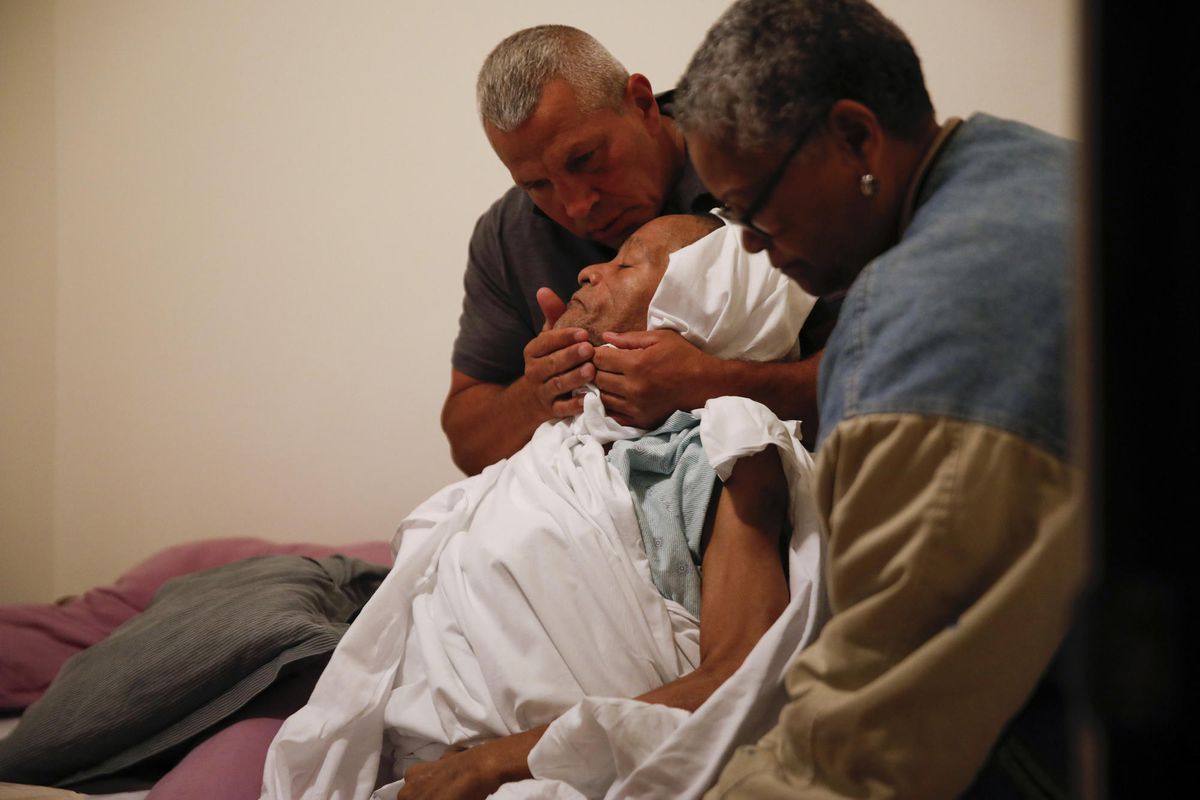 ct-met-wilfred-benitez-health-chicago-20180615